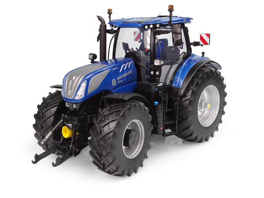 Universal hobbies New Holland T7.300 "BLUE POWER" 1:32