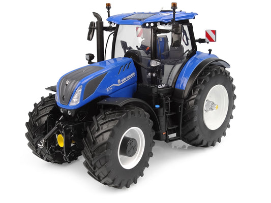 Universal Hobbies New Holland T7.300 AC Blue 1:32